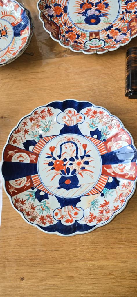 Antiek Japans Imari Porseleinen Schotel - Handgeschilderd, Antiek en Kunst, Ophalen of Verzenden