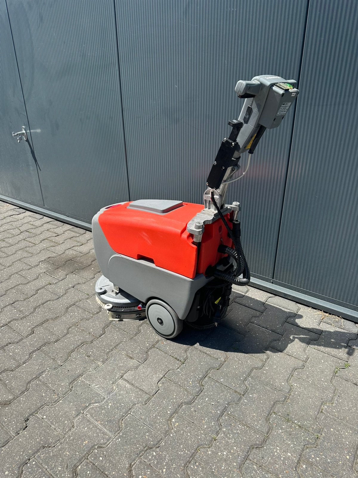 Schrobmachine Hako B12 / Nieuw, Ophalen, Overige typen