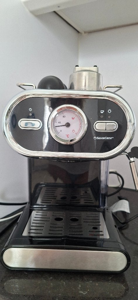 Nieuw Silvercrest Espresso Apparaat plus koffiemolen, Ophalen, Espresso apparaat, Nieuw, Gemalen koffie