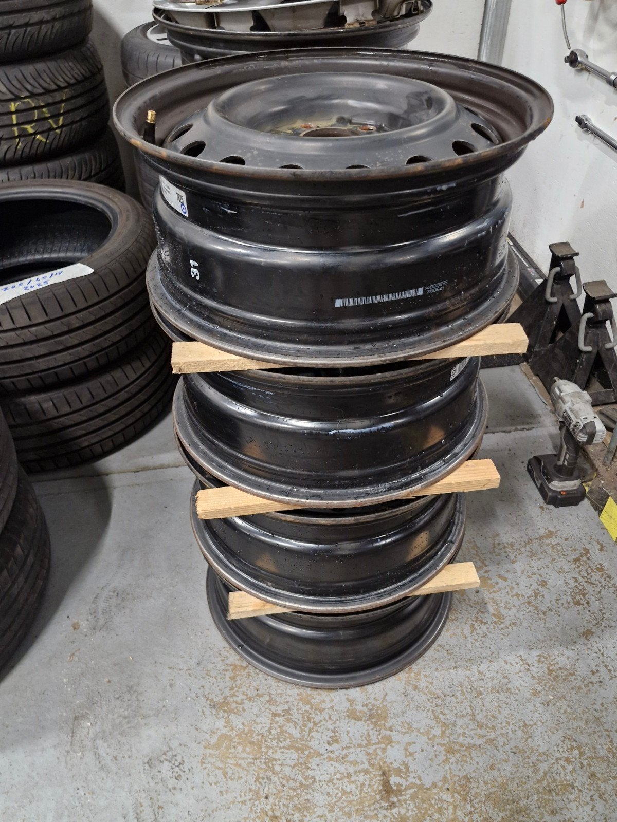 set goede nette 16 inch Toyota verso stalen velgen 5x114.5, Auto-onderdelen, Banden en Velgen, Ophalen, Overige, Gebruikt, Velg(en)