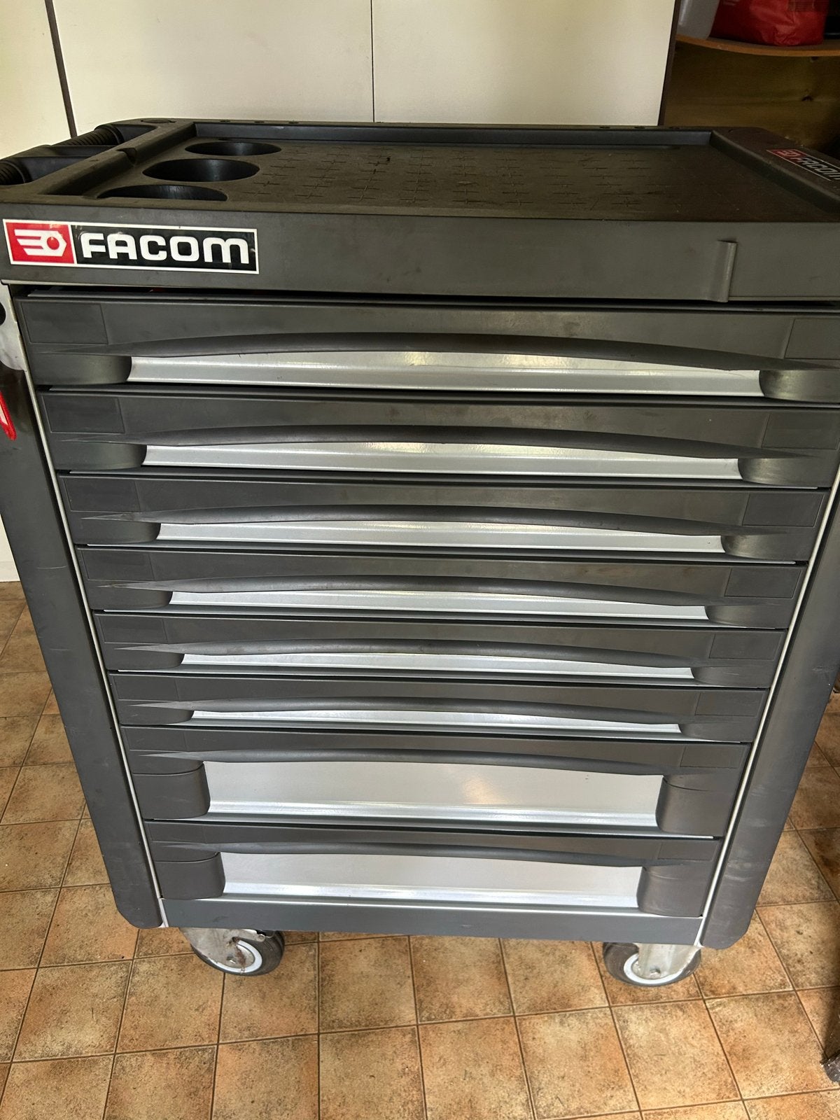 Facom JET XL Gereedschapswagen met uitgebreide set, Ophalen, Zo goed als nieuw, Gereedschapsopslag, Facom