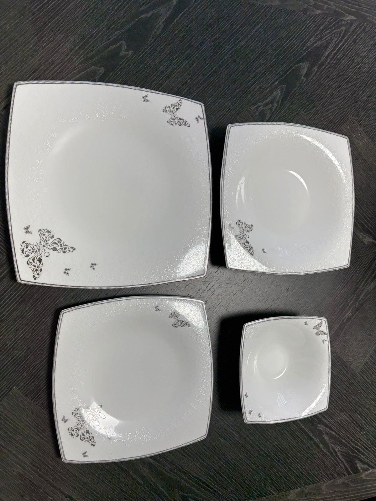 Karaca Fine Pearl Servies met vlindermotief, Ophalen, Zo goed als nieuw, Overige stijlen, Porselein