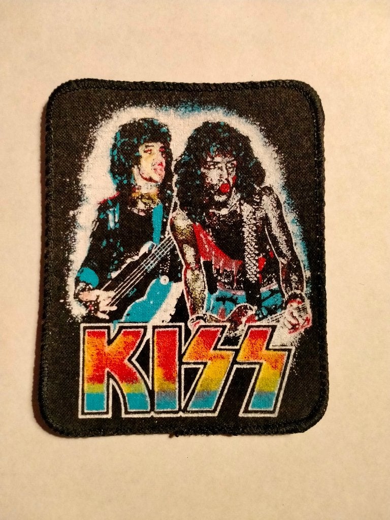 Kiss Gene Ace Peter glam rock vintage kleding embleem patch, Verzamelen, Ophalen of Verzenden, Zo goed als nieuw, Kleding