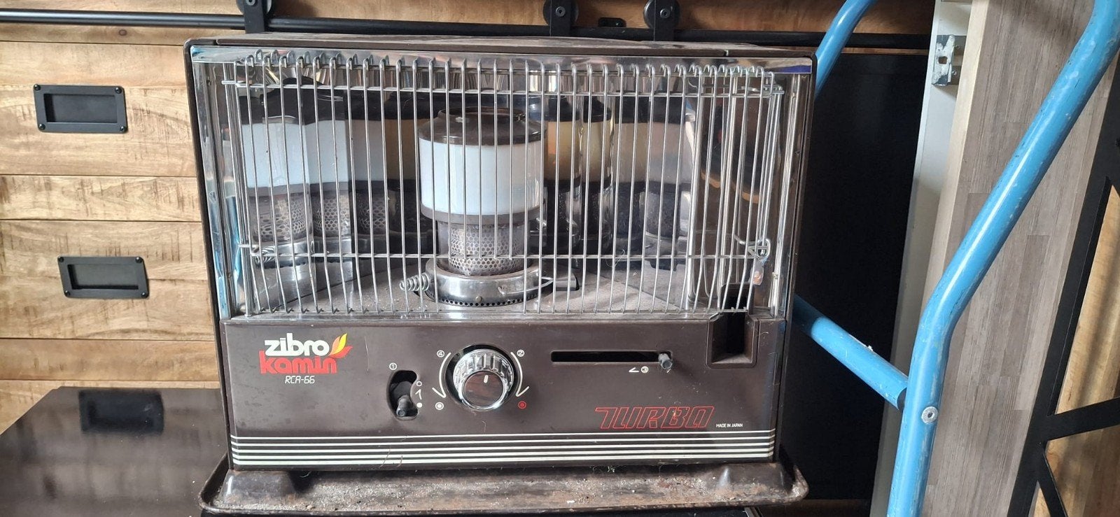 Zibro Kamin RCA-66 Petroleumkachel - Made in Japan, Gebruikt, Overige brandstoffen, Petroleumkachel, Ophalen of Verzenden