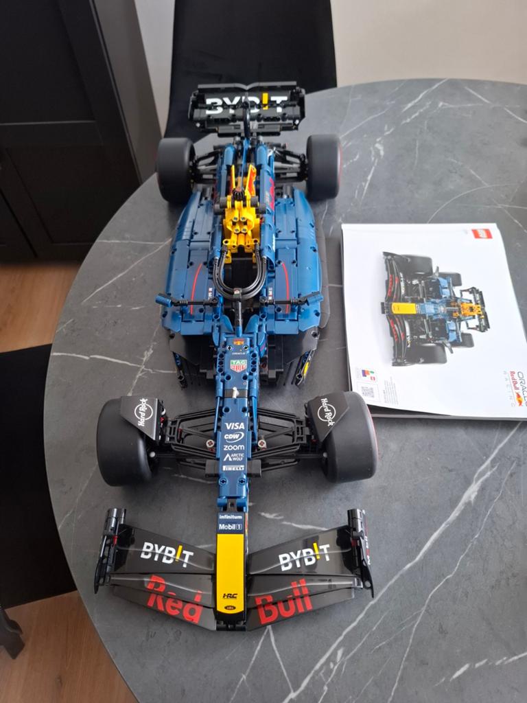 Lego technic red bull rb/2 42206, Kinderen en Baby's, Ophalen, Lego, Zo goed als nieuw, Technic