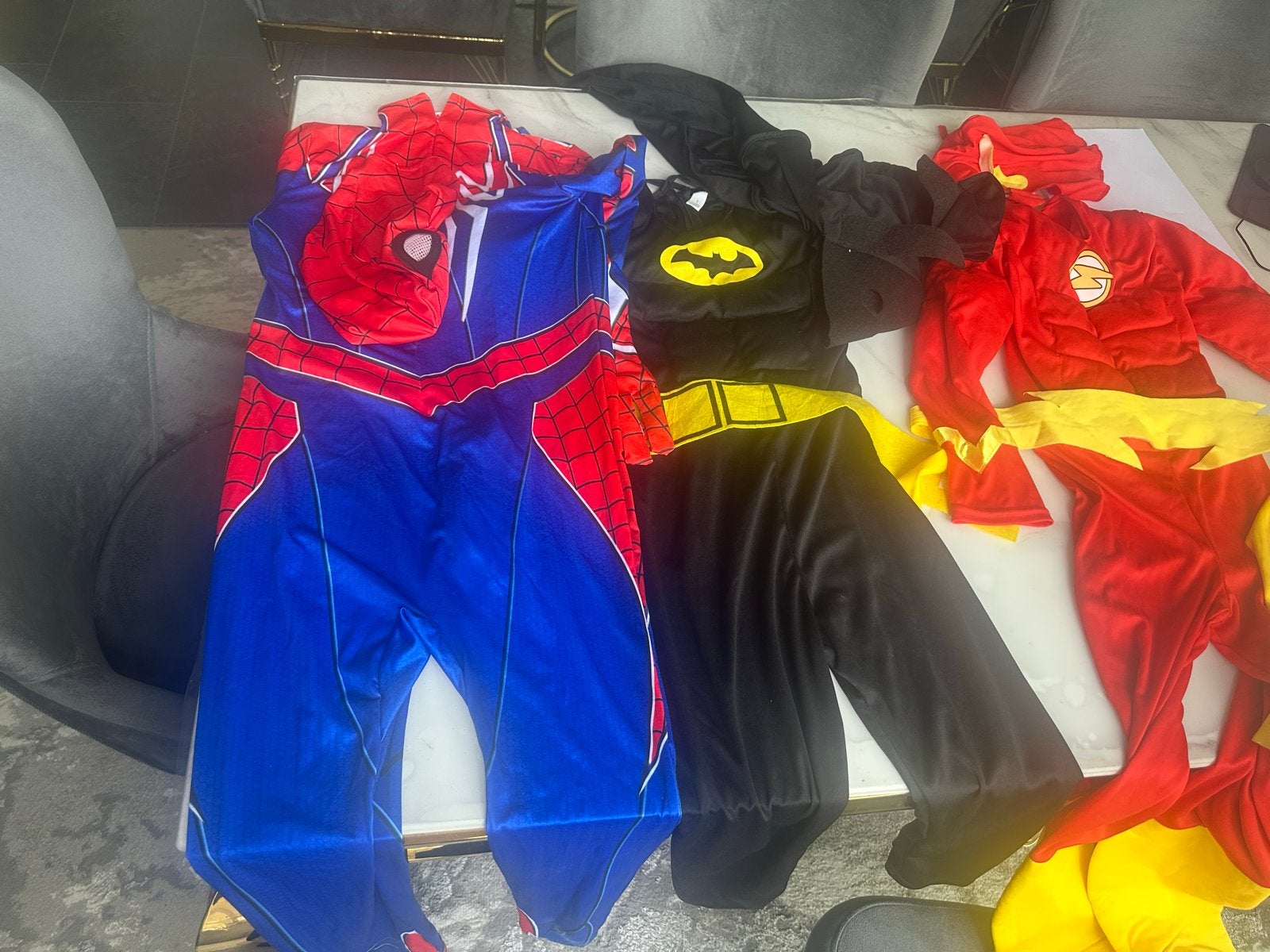Verkleedkleding voor jongens: Spiderman, Batman, Flash, Ophalen of Verzenden, Gebruikt, 122 t/m 128, Jongen