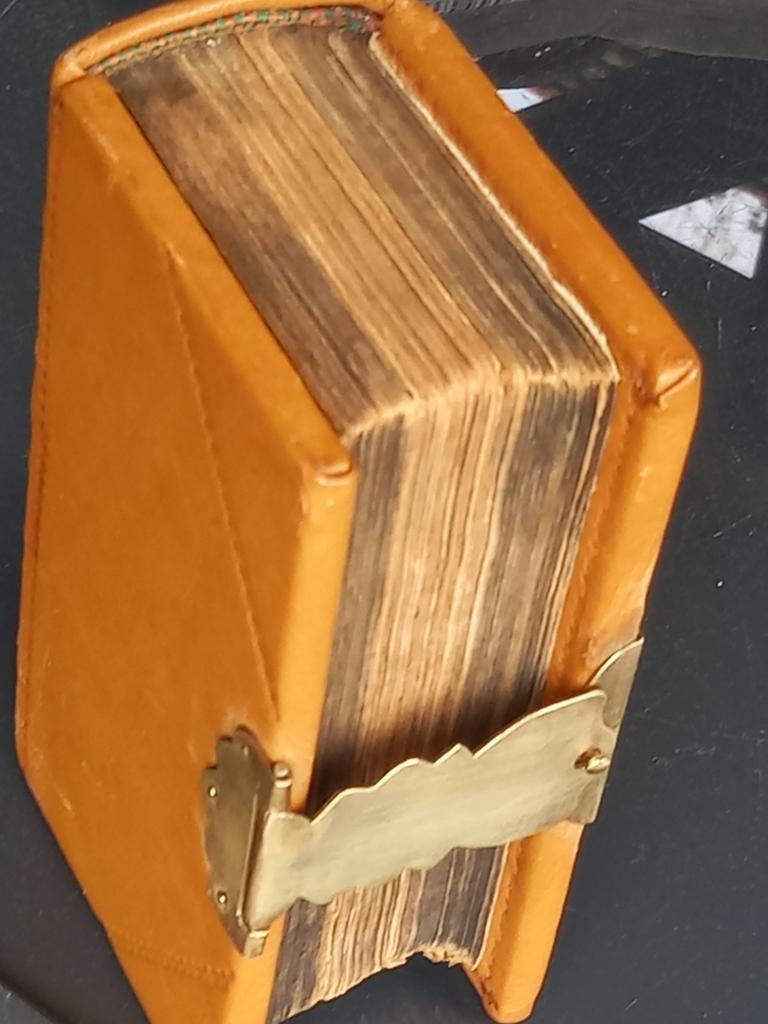 SCHITTEREND , ZEER OUD INRI KRUIS MET JEZUS AAN HET KRUIS (, Antiek en Kunst, Antiek | Boeken en Bijbels, Ophalen of Verzenden