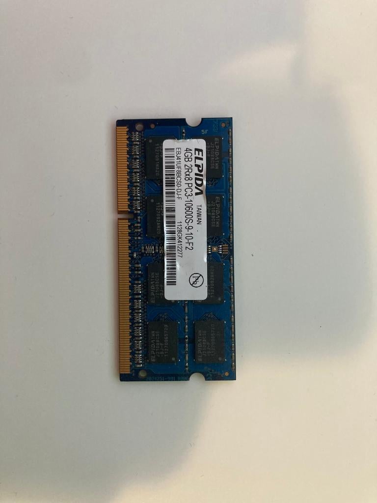 ELPIDA werkgeheugen 4GB, Computers en Software, RAM geheugen, DDR4, Ophalen of Verzenden, Zo goed als nieuw, Laptop