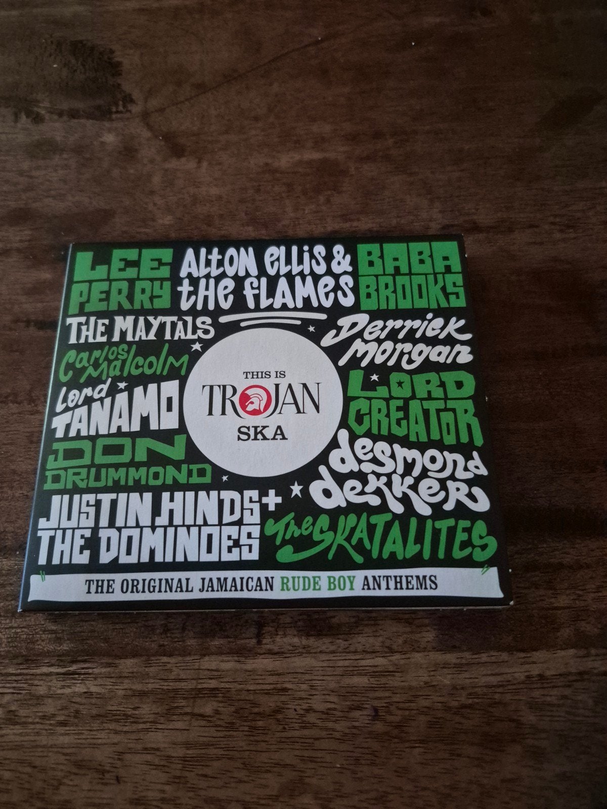 This Is Trojan Ska - The Original Jamaican Rude Boy Anthems, Ophalen of Verzenden, Zo goed als nieuw, Verzamelalbum, Inclusief boekje
