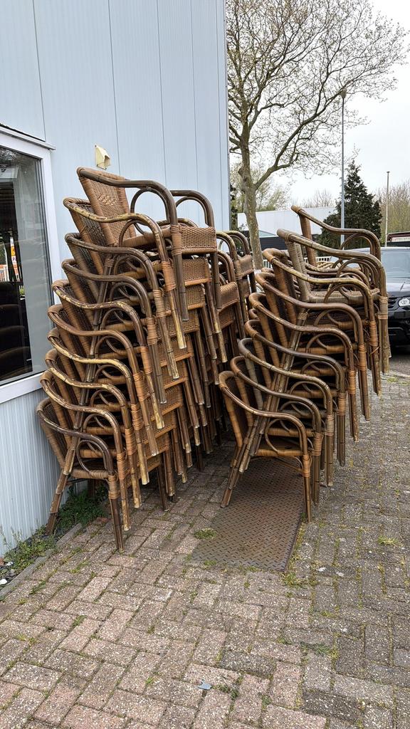 Vele partijen gebruikte terrasstoelen, Tuin en Terras, Tuinstoelen, Ophalen, Zo goed als nieuw, Kunststof