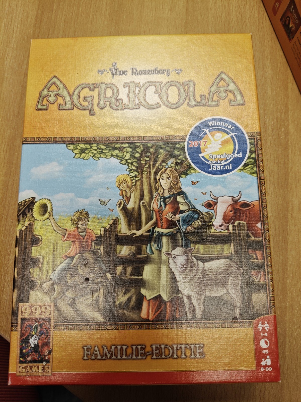 Agricola Familie Editie - Zo goed als nieuw, Hobby en Vrije tijd, Gezelschapsspellen | Bordspellen, Drie of vier spelers, Ophalen of Verzenden