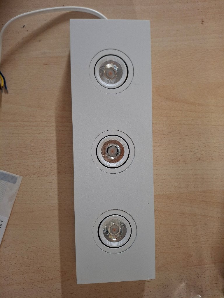 Lumidora Opbouwspot met 3 LED spots - Wit, Gebruikt, Opbouwspot, Overige merken, Geschikt voor plafondmontage
