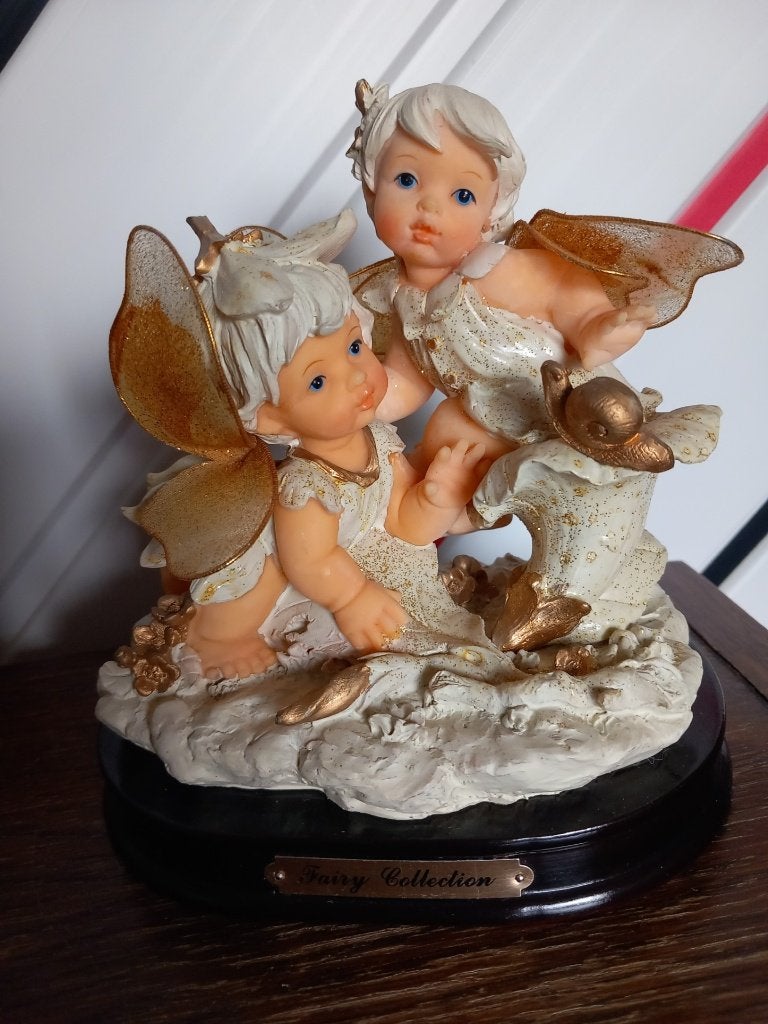 Vintage lief beeldje van twee elfjes Fairy Collection, Verzamelen, Beelden en Beeldjes, Ophalen, Zo goed als nieuw, Fantasy