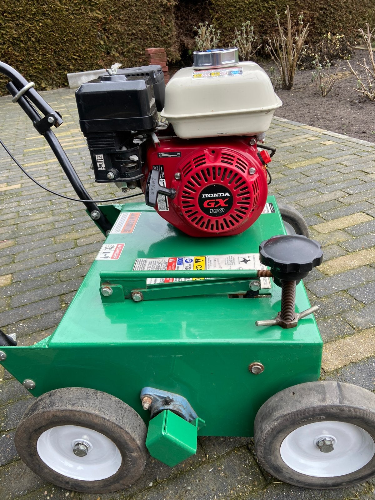 Billy Goat verticuteermachine, Ophalen of Verzenden, Zo goed als nieuw, Benzine