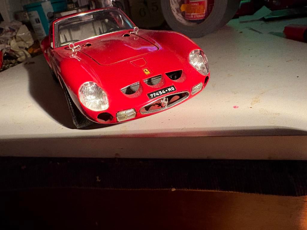 Ferrari.  GTO.    1962.        Burago, Ophalen of Verzenden, Zo goed als nieuw, Bburago