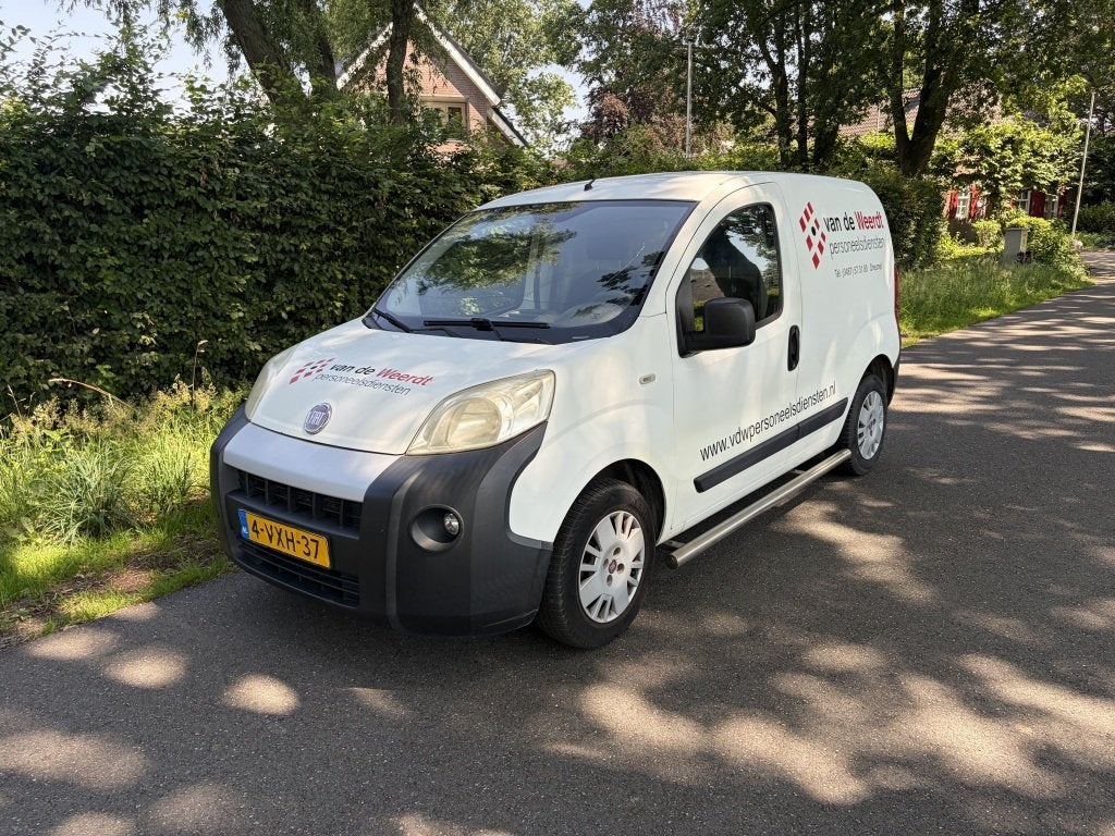 Fiat Fiorino 1.3 MJ SX (bj 2012), Auto's, Bestelauto's, Euro 5, Stof, Gebruikt, Zwart