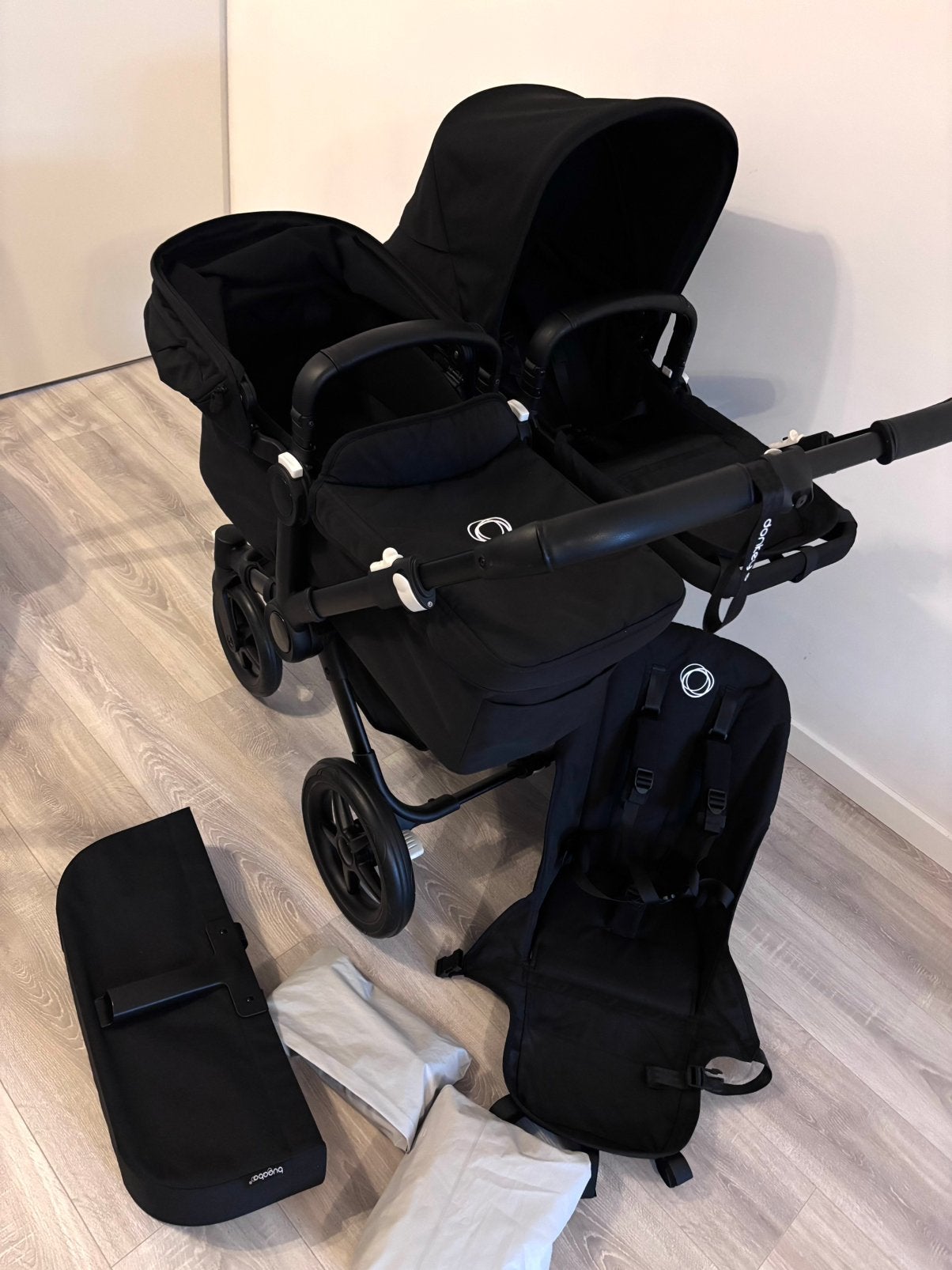 Bugaboo Donkey 5 Duo All Black netjes & compleet kinderwagen, Kinderen en Baby's, Ophalen, Duowagen, Bugaboo, Zo goed als nieuw