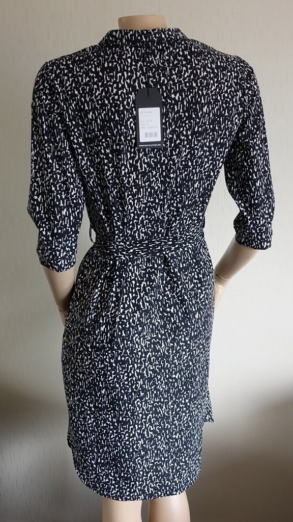 nieuwe zwart witte ELVIRA jurk, Kleding | Dames, Maat 38/40 (M), Nieuw, Knielengte, Elvira