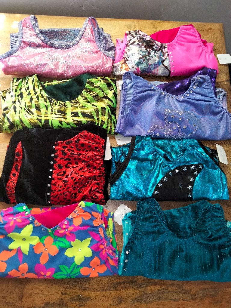 Turnpakje/turnpakjes maat 104 SALE nu 9,50 per stuk (2), Sport en Fitness, Turnen, Kleiner dan kindermaat 122, Ophalen of Verzenden