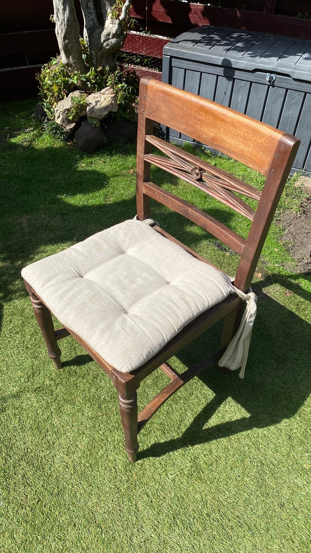 4 Stoelen van Indonesisch hardhout, Ophalen