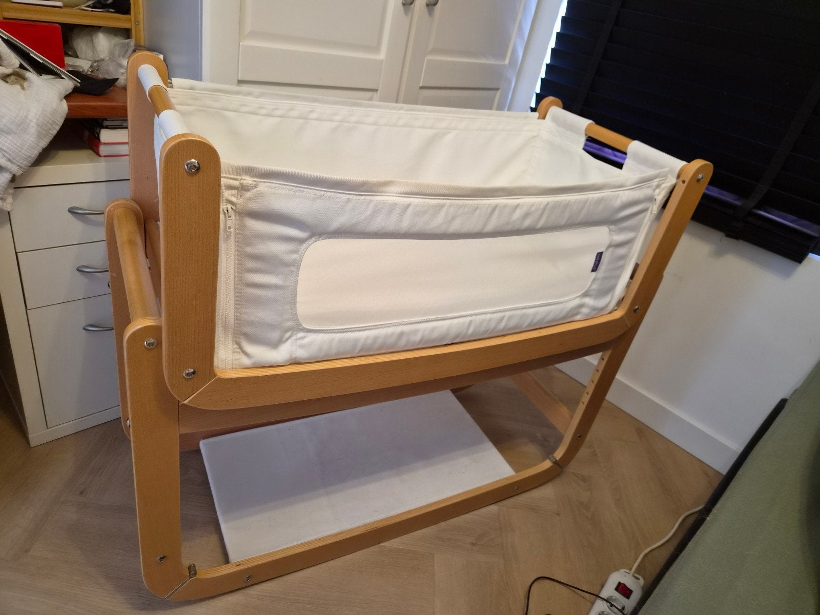 Snuzpod 2 co-sleeper inclusief matras, Ophalen, Gebruikt, Wieg