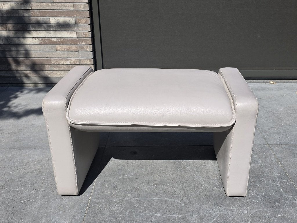 Leolux voetenbak, Ophalen, Minder dan 50 cm, 50 tot 75 cm, Leer