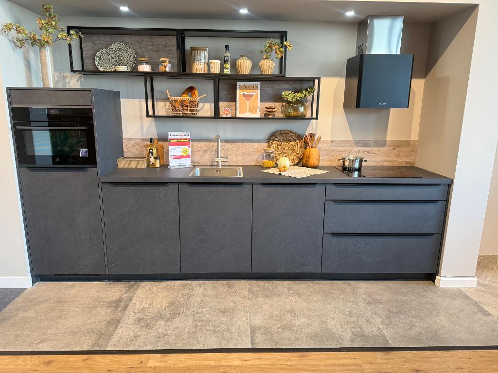 Showroom keukens compleet, Huis en Inrichting, Keuken | Complete keukens, Ophalen, Nieuw, Overige typen, Met kookeiland