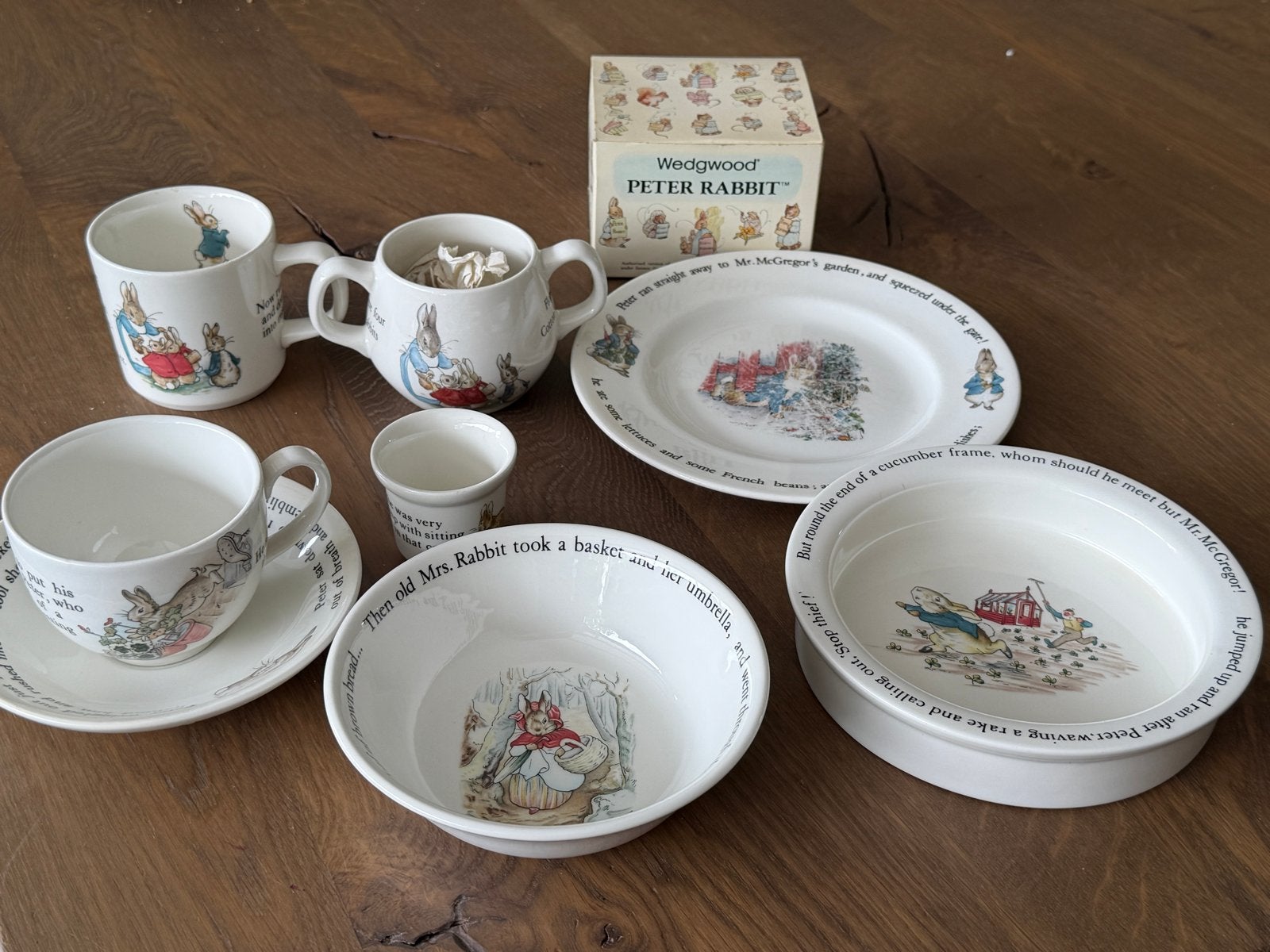 Wedgwood Peter Rabbit Servies - Complete Set, Huis en Inrichting, Keuken | Servies, Ophalen, Klassiek, Zo goed als nieuw, Wedgwood