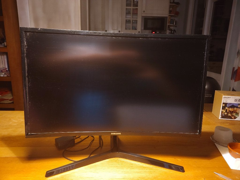 27 inch Samsung curved C27F396FHU zwart, Ophalen, Gebruikt, 3 tot 5 ms, VA