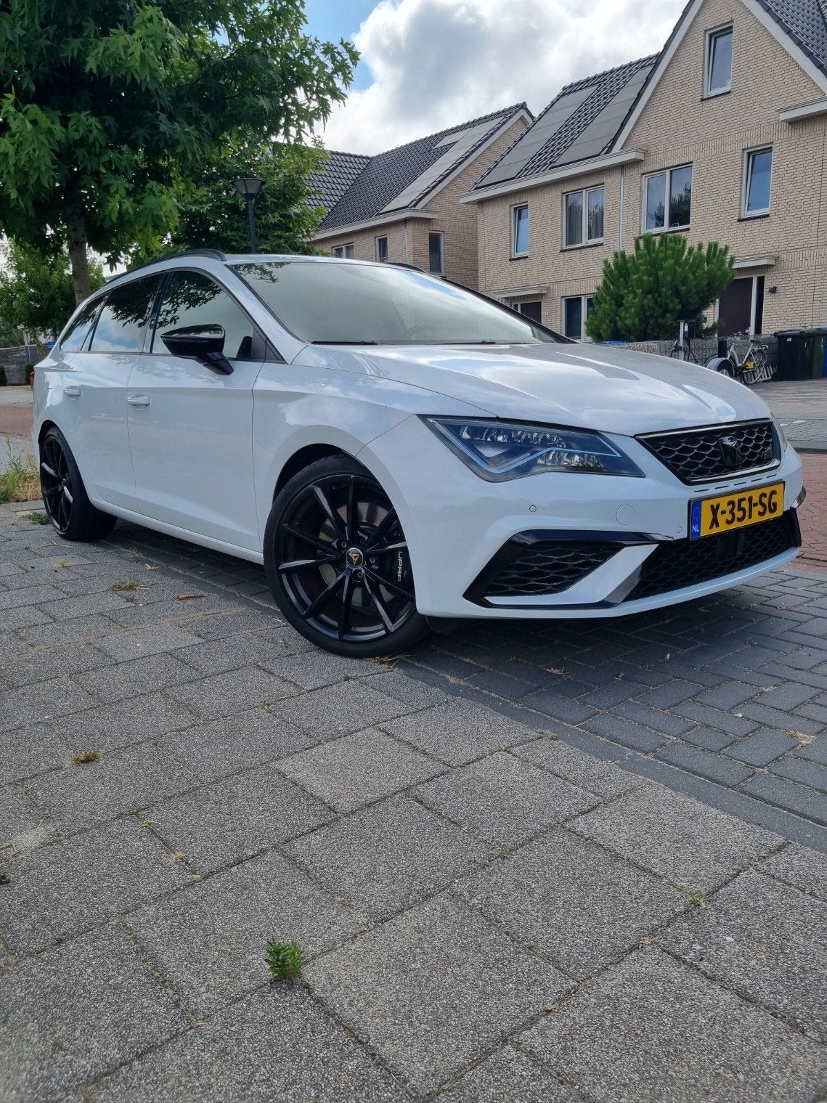 Seat Leon 2.0 TSI 300PK 4DRIVE Dsg-7  ACC Pano 79503km, Auto's, Seat, Particulier, Leon, 4x4, ABS, Achteruitrijcamera, Adaptieve lichten