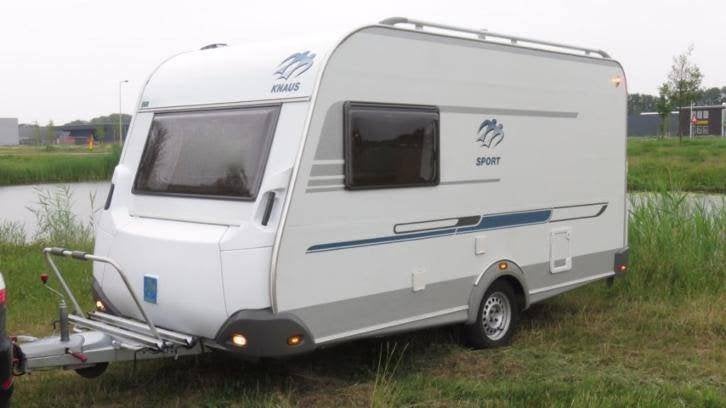 Knaus 400LK  Sport Premium Line (2007) - Klaar voor vertrek, Caravans en Kamperen, Schokbreker, Treinzit, Particulier, 4 tot 5 meter