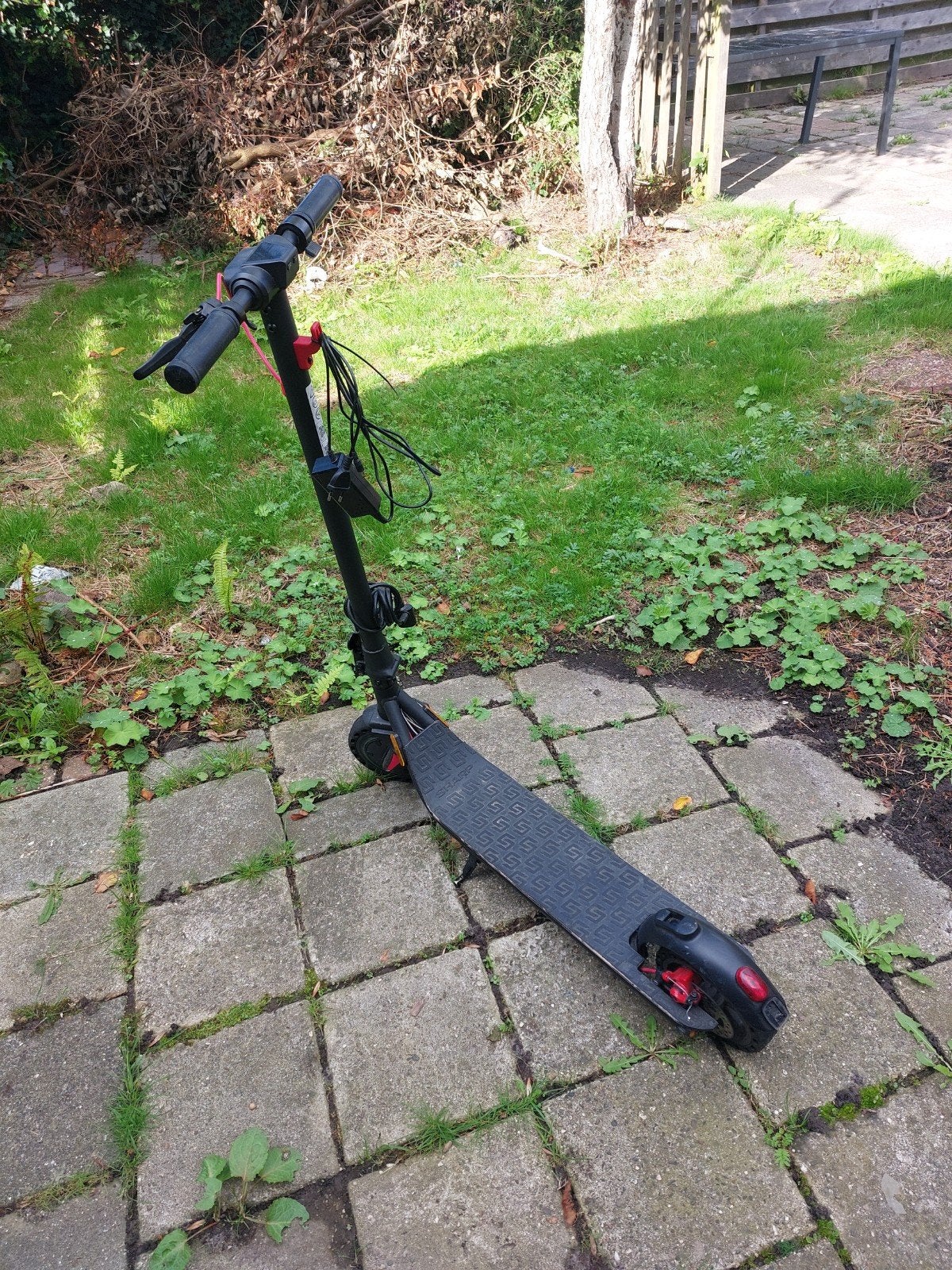 Sharp elektrische step - Zo goed als nieuw, Ophalen, Zo goed als nieuw, Elektrische step (E-scooter), Sharp