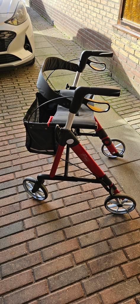 Nieuwe rollator, Ophalen, Nieuw