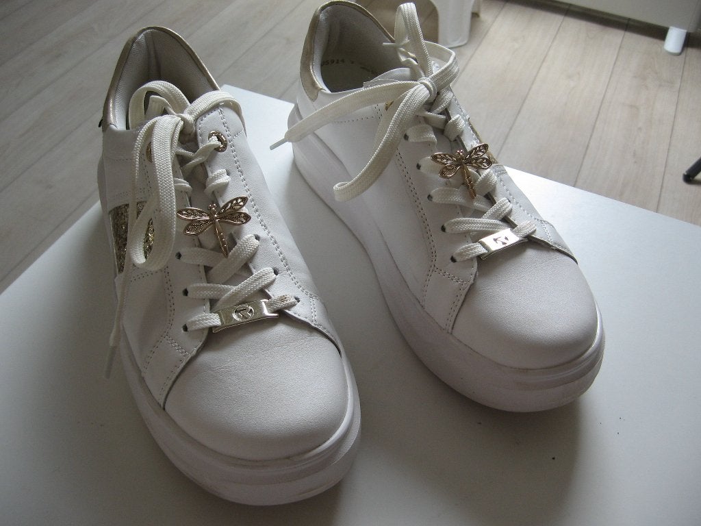 Rieker R Revolution sneaker wit goud 39 zeg maar nieuw€45,00, Wit, Ophalen of Verzenden, Sneakers of Gympen, Zo goed als nieuw