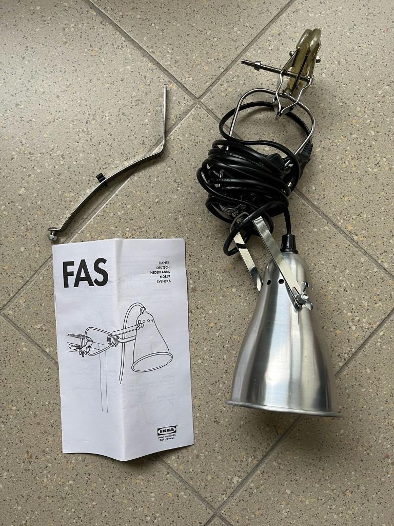 Te koop een FAS klemlamp van Ikea, Huis en Inrichting, Lampen | Tafellampen, Vintage, Ophalen of Verzenden, Zo goed als nieuw