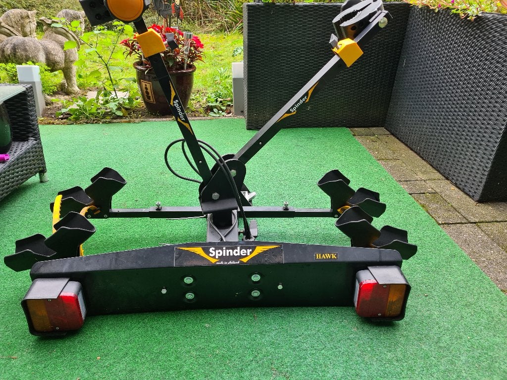 Spinder Hawk fiestendrager, Auto diversen, Ophalen, 2 fietsen, Zo goed als nieuw, Trekhaakdrager