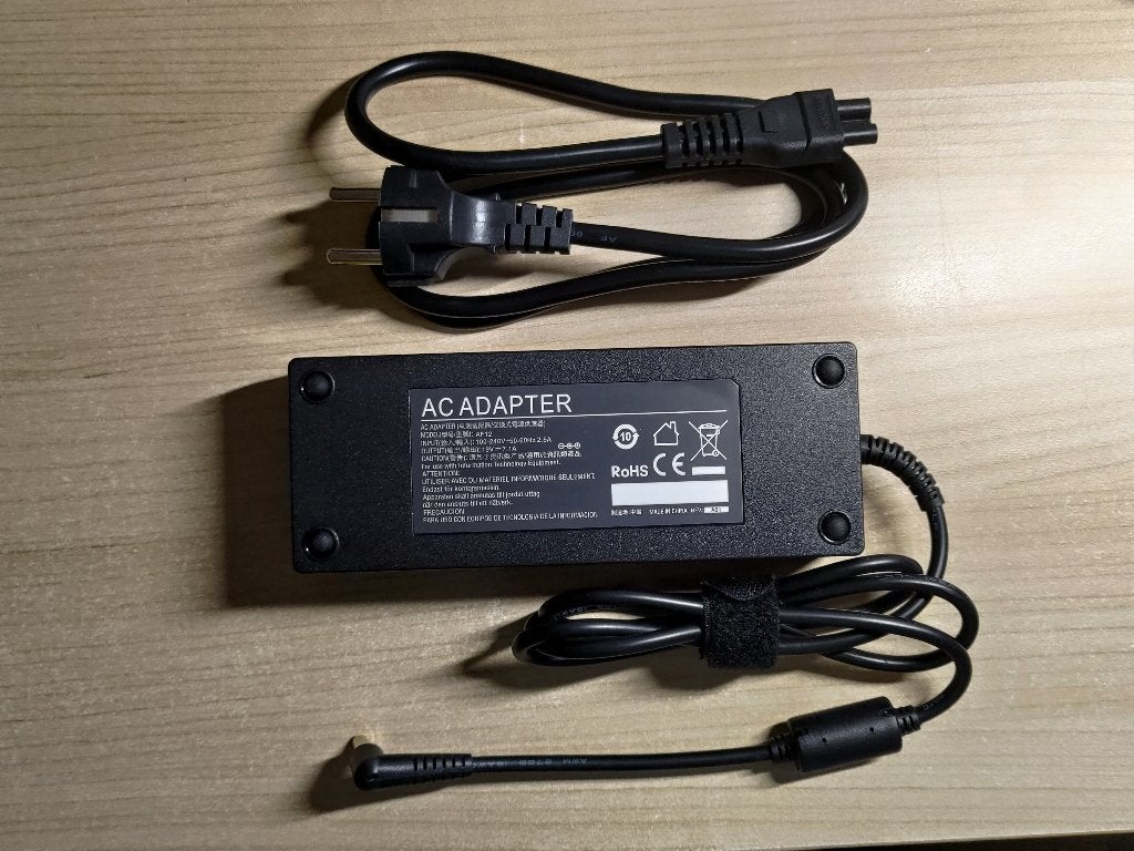 Acer Laptop AC adaptor charger 135W, Computers en Software, Laptop-opladers, Ophalen, Nieuw, Acer