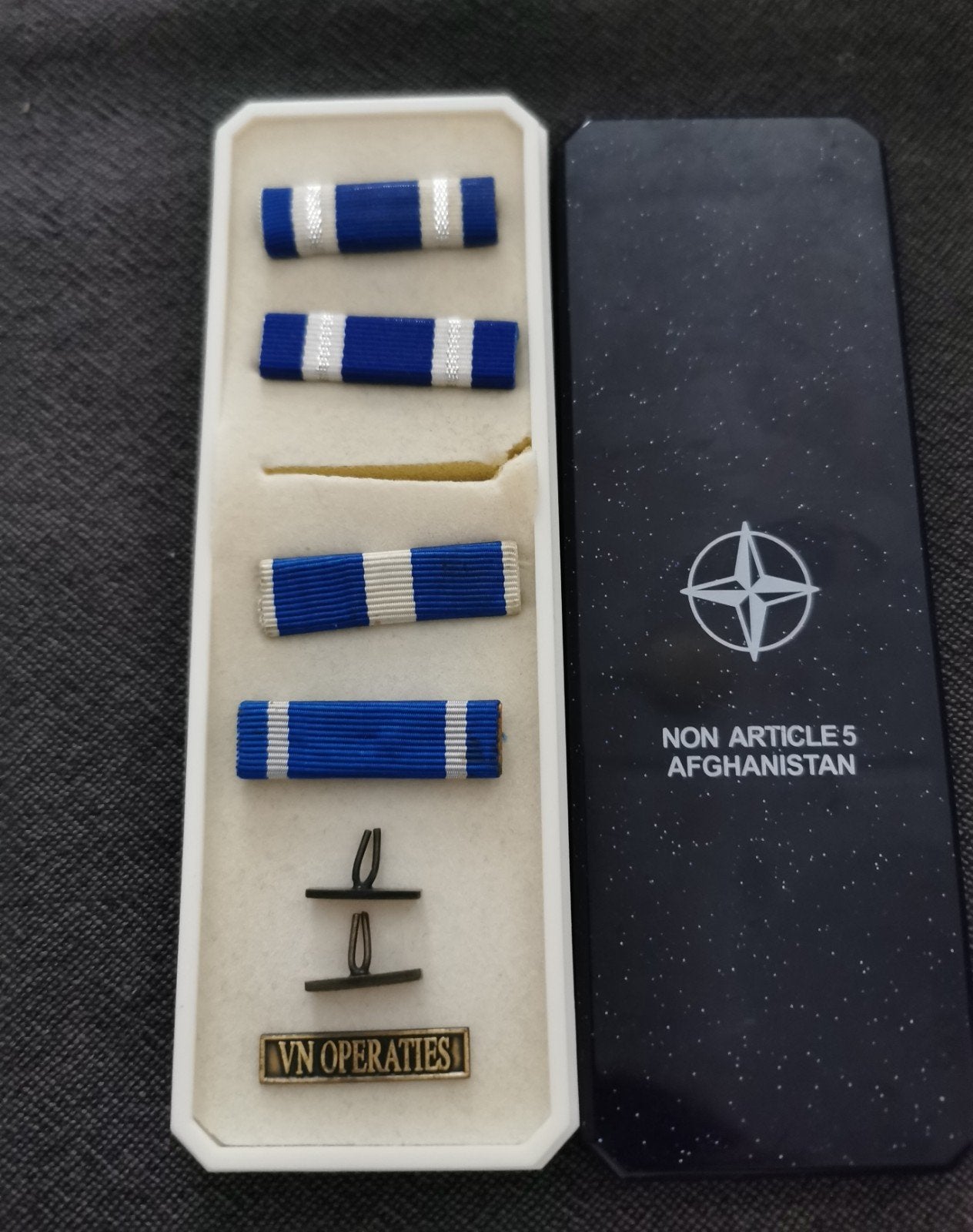 NATO batons en gespen, Verzenden, Landmacht, Nederland