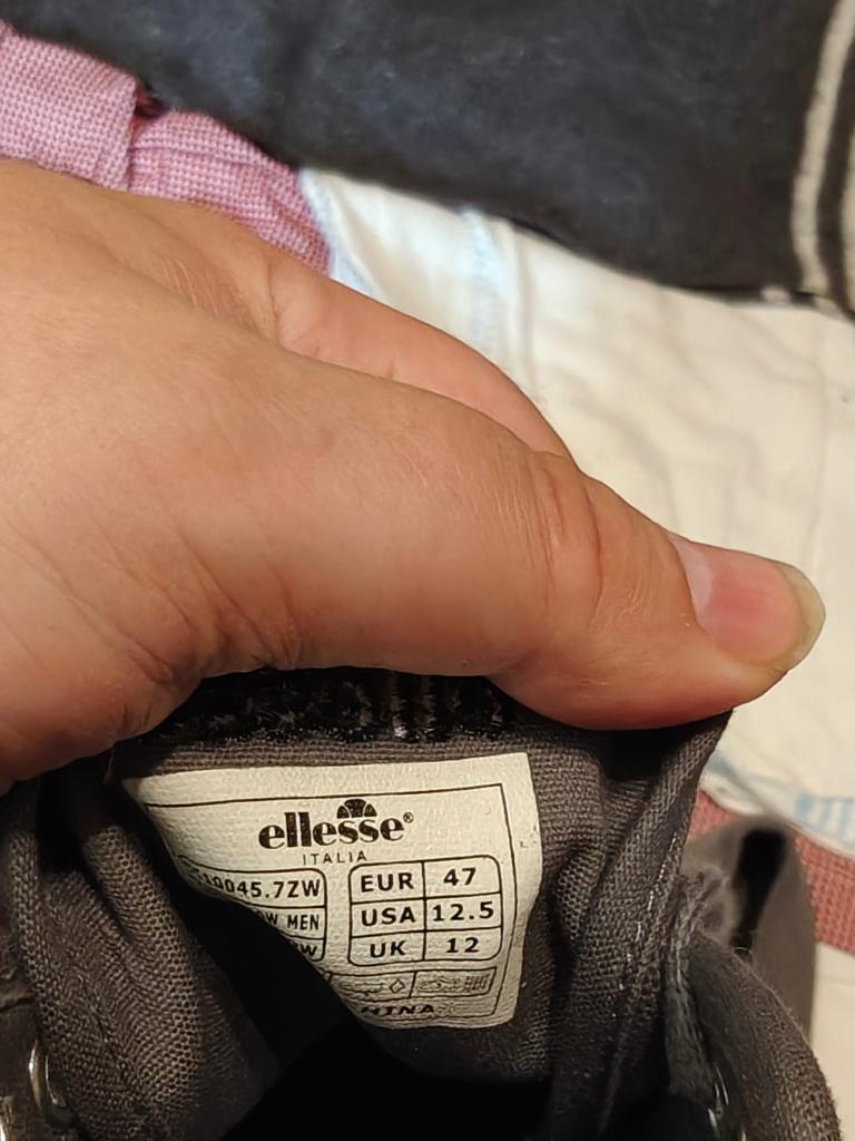 Ellesse bootschoenen 47 nu 10 euro, Overige kleuren, Verzenden, Sportschoenen, Nieuw