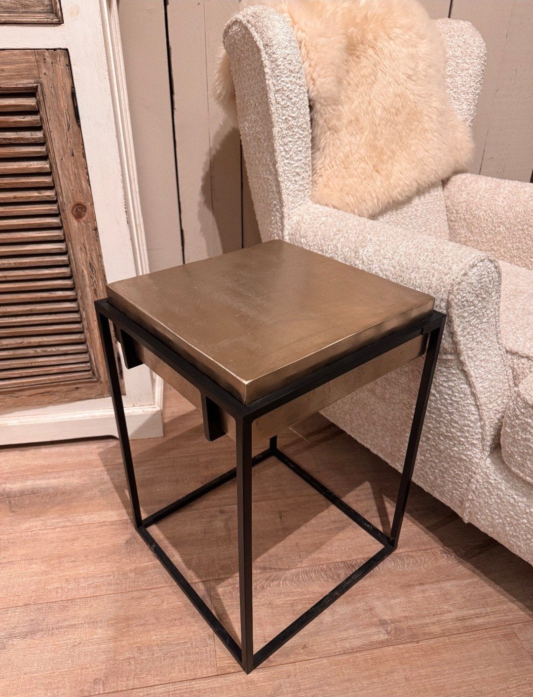 Calloway bijzettafel richmond interiors, Huis en Inrichting, Tafels | Bijzettafels, Ophalen, Rond, Minder dan 55 cm