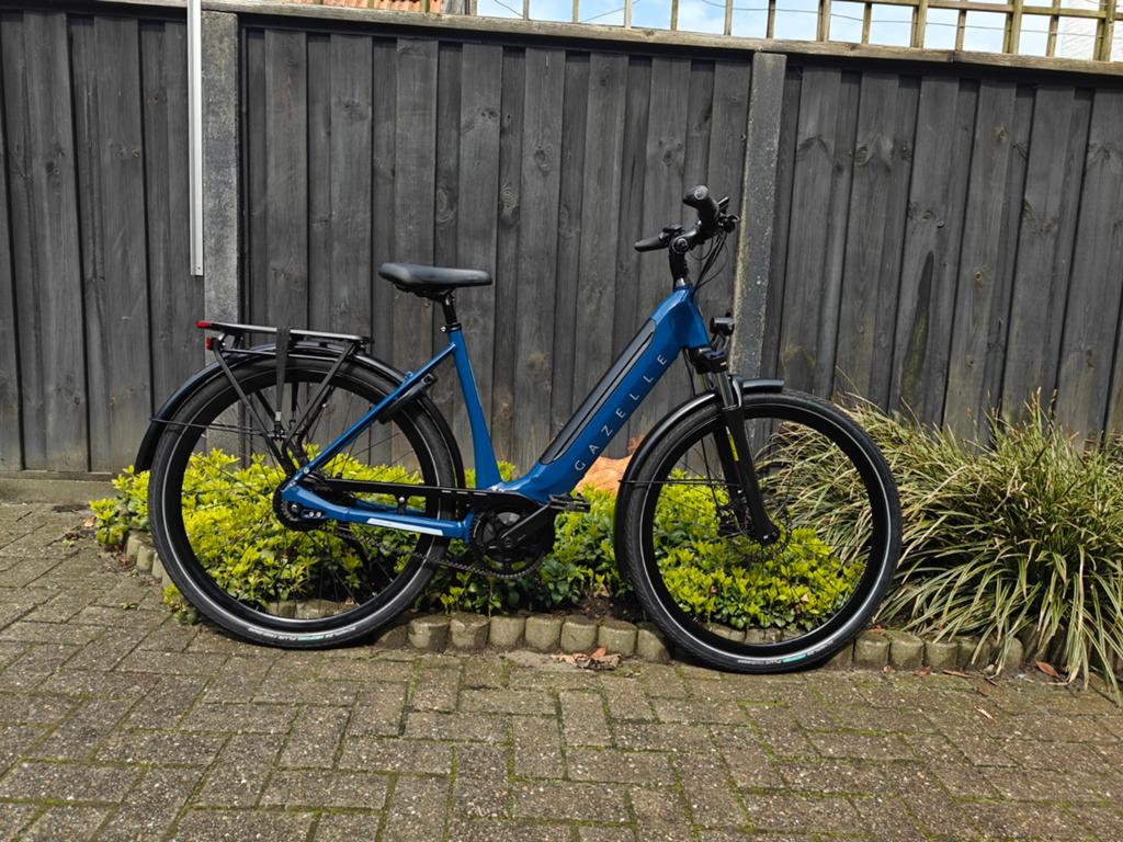 Gazelle Ultimate C380 HMB, BJ2024, 2500km, Ophalen, 53 tot 56 cm, Zo goed als nieuw, Schijfrem