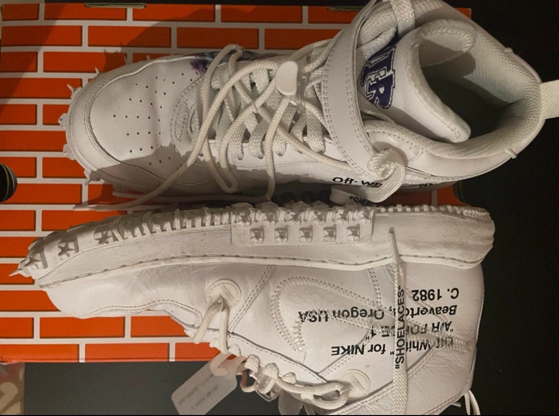 Originals Nike X off white “AIR FORCE 1 graffiti”, Ophalen of Verzenden, Zo goed als nieuw, Wit