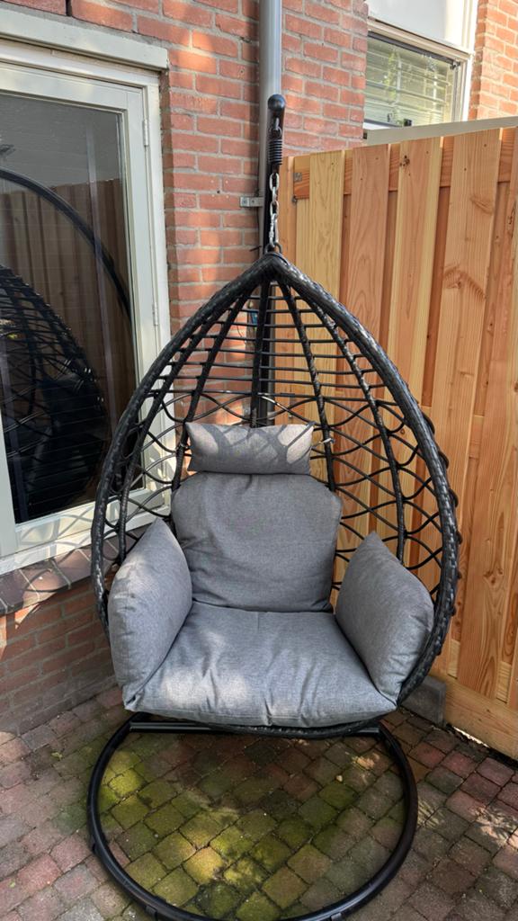 Manifesto Egg Chair - Comfortabel en Stijlvol, Ophalen, Gebruikt, Metaal