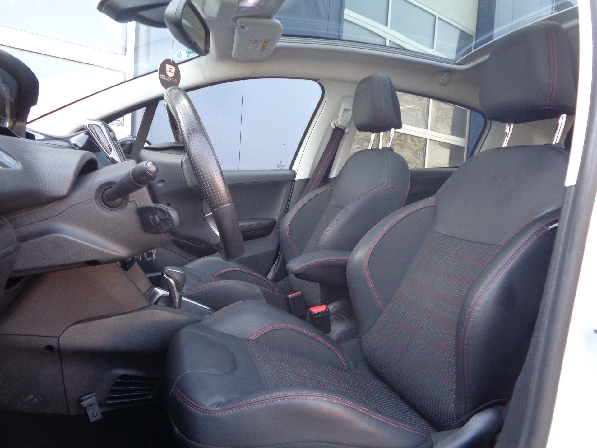 Peugeot 208 1.2 PureTech GT-line 110PK Automaat Clima Cruise, Gebruikt, Euro 6, 1199 cc, Origineel Nederlands