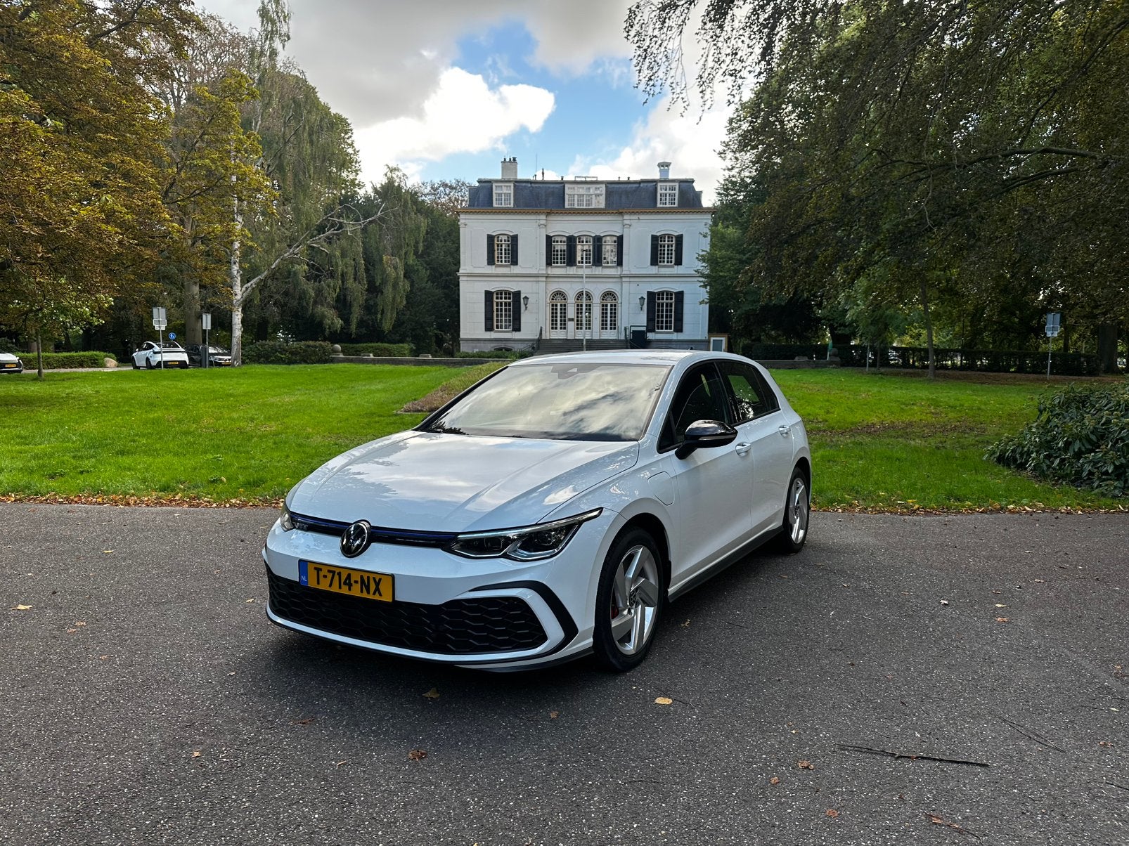 Volkswagen Golf 1.4 Ehybrid 245pk DSG 2021 Wit, Auto's, Stof, 4 cilinders, Wit, Plug-in hybride