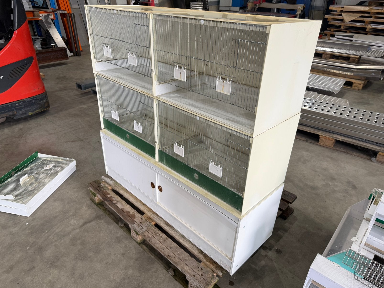 Heesakker kunstof kooien 124x40x40, Ophalen, Zo goed als nieuw, Kunststof, Broedkooi of Kweekkooi