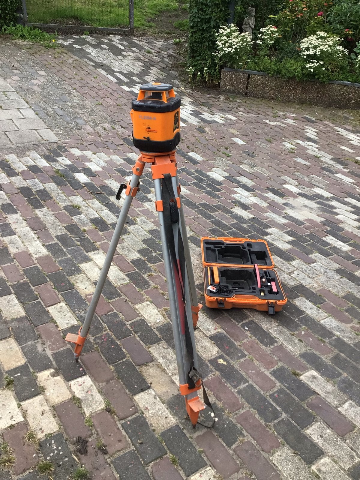 Geo Fennel FL200A-N Rotatielaser met Statief en Koffer, Ophalen, Gebruikt, Overige meters