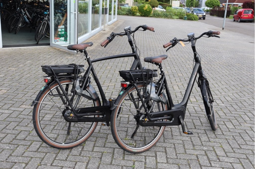 Gazelle Orange C8 l Bosch Active Plus l SET l 53 & 65 cm, Fietsen en Brommers, Elektrische fietsen, Zo goed als nieuw, Gazelle