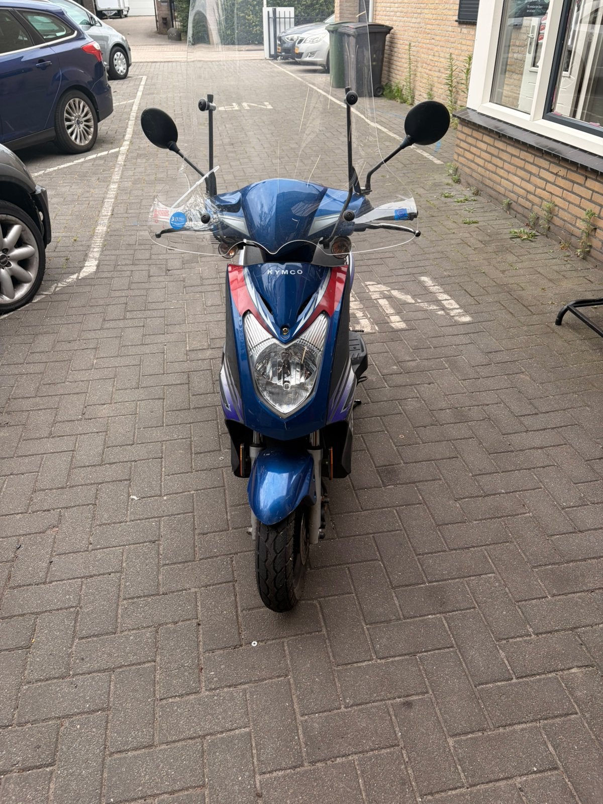 Kymco 60km+ (snel kwijt), Ophalen, Zo goed als nieuw, Benzine, Agility