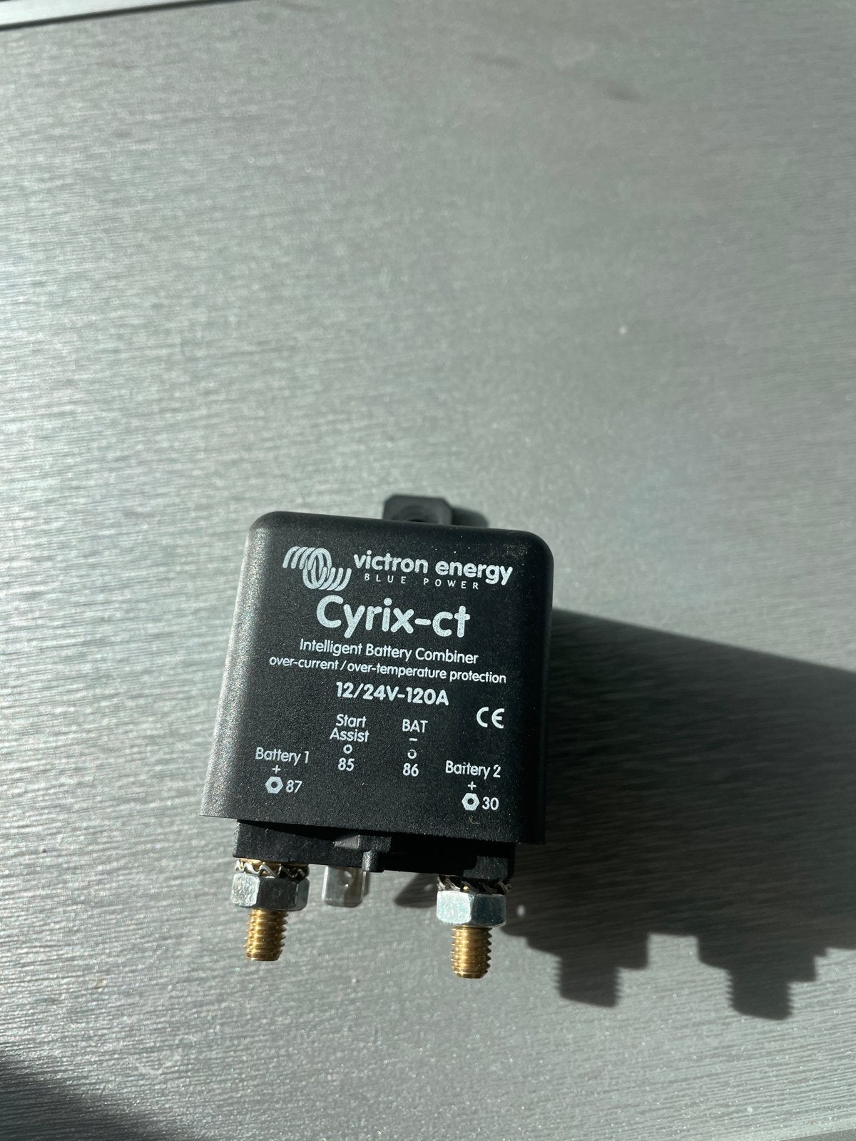 Victron Energy Cyrix-ct 12/24V-120A Accu Combiner, Verzenden, Gebruikt, Overige automerken